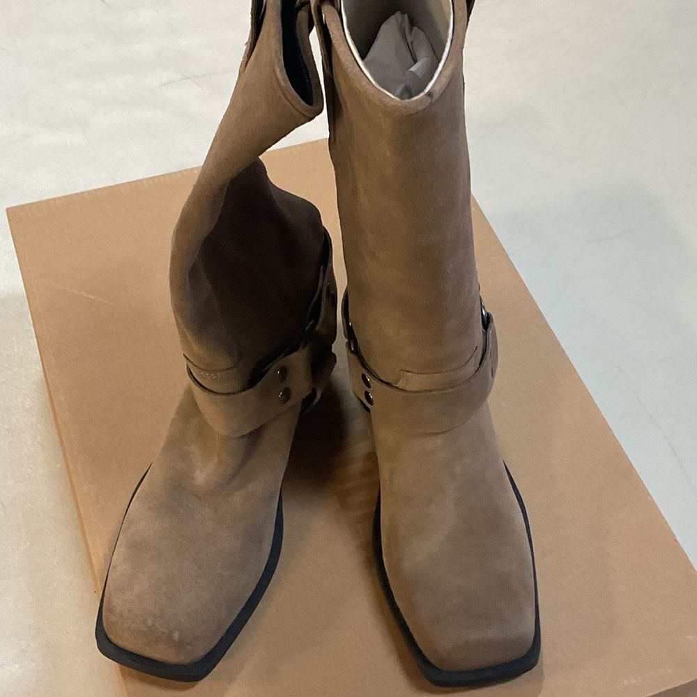 Steve Madden Brown Combat Boots - Picture 2 of 5